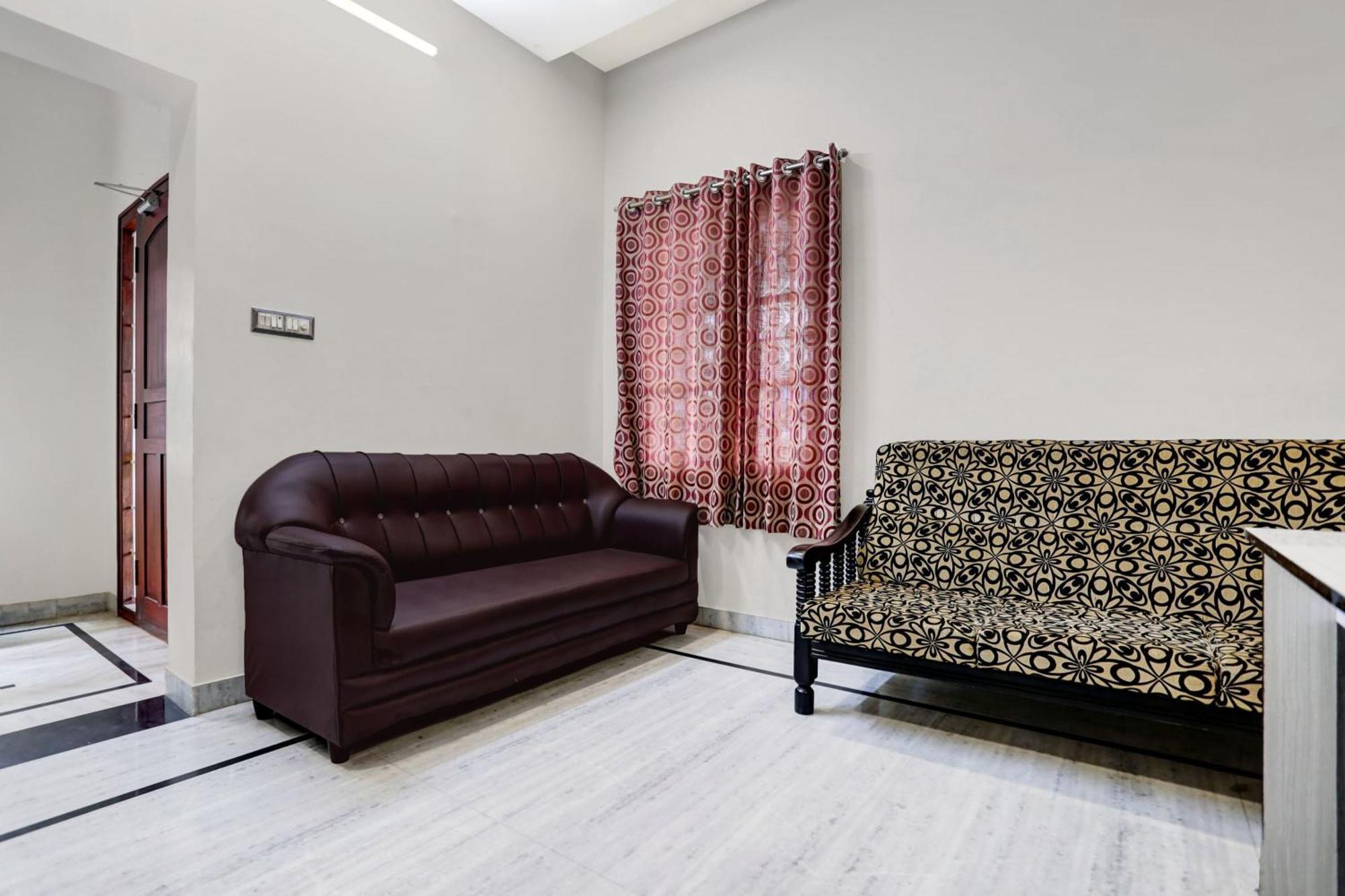 Super Hotel O Ashok Nagar Near Jntu College Kakinada Bagian luar foto